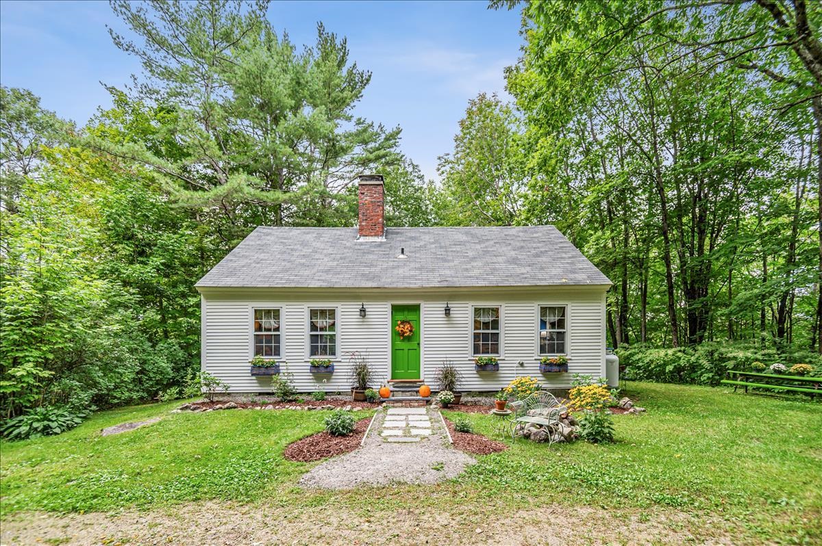 83 Winterbrook Road Campton, NH 03223 - Photo 1 of 24 Gallery Image 1