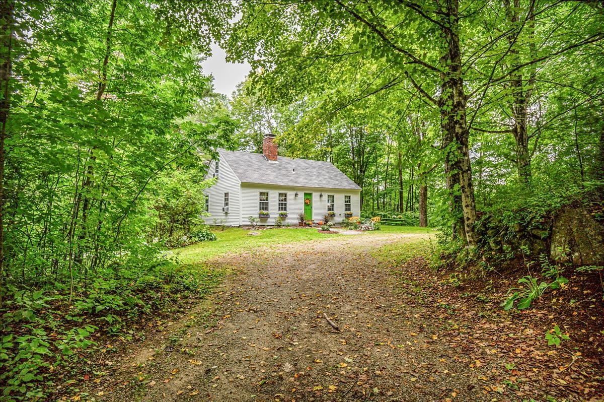 83 Winterbrook Road Campton, NH 03223 - Photo 2 of 24 Gallery Image 2