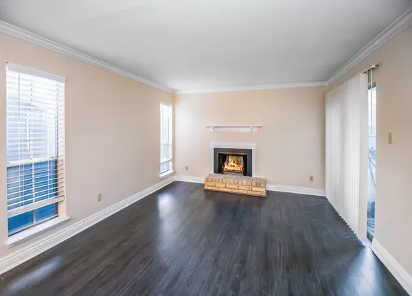 $1,400 | 18511 Egret Bay Boulevard, Unit 614, Webster, TX 77058