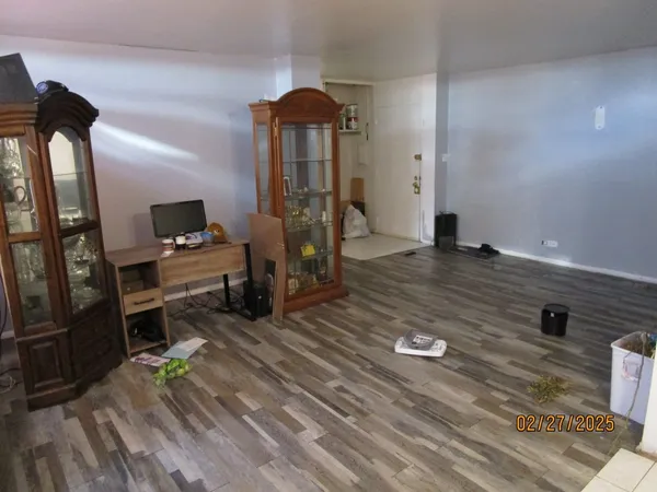 $27,500 | 4350 West Ford City Drive, Unit B1402, Chicago, IL 60652
