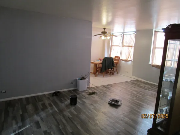 $27,500 | 4350 West Ford City Drive, Unit B1402, Chicago, IL 60652