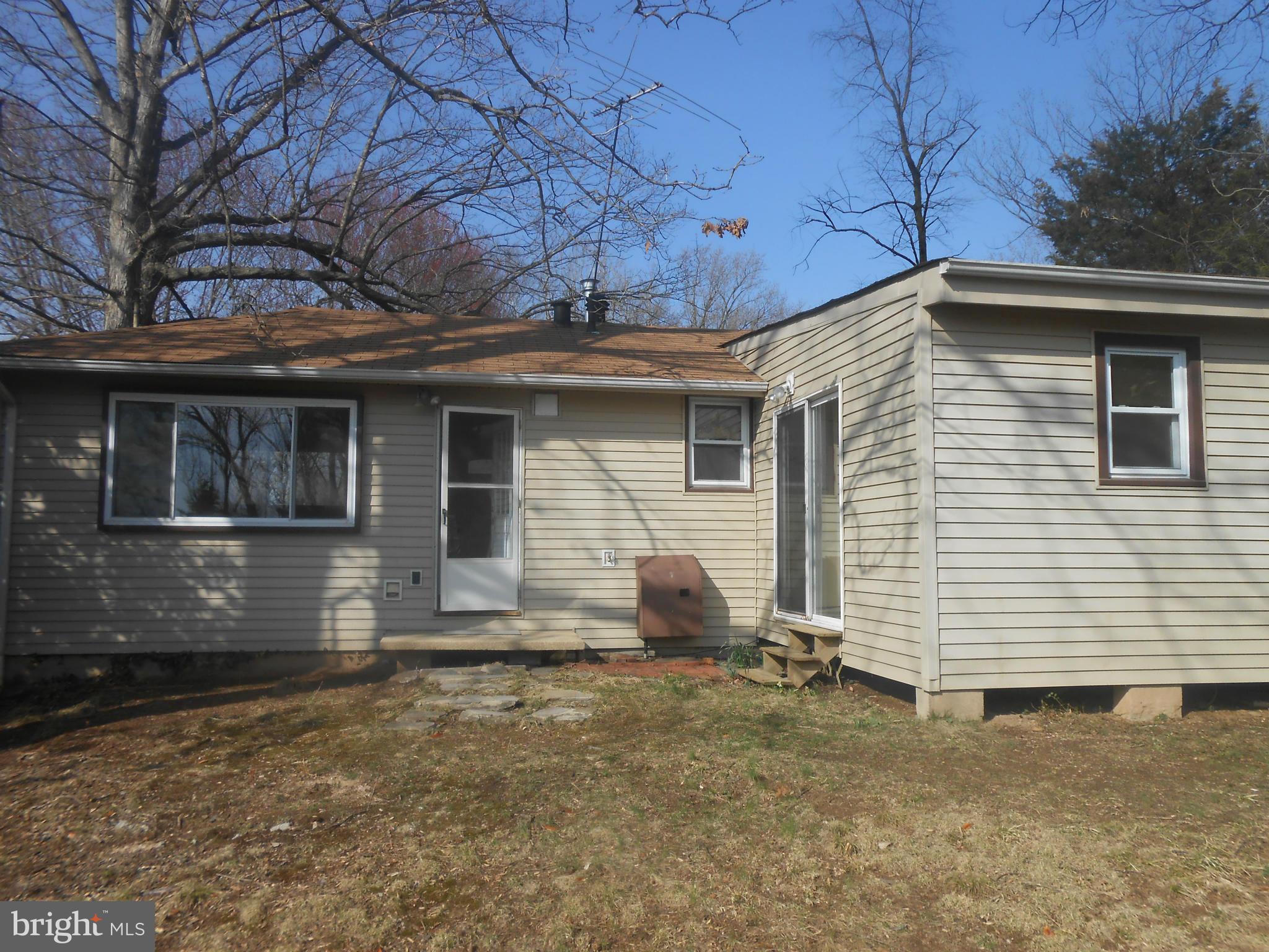 4012 Lawrence Avenue Kensington, MD 20895 - Photo 18 of 18 Exterior (Rear)
