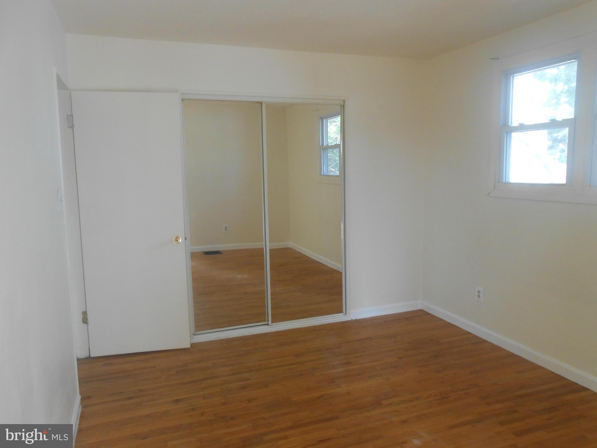 4012 Lawrence Avenue Kensington, MD 20895 - Photo 8 of 18 Bedroom 1