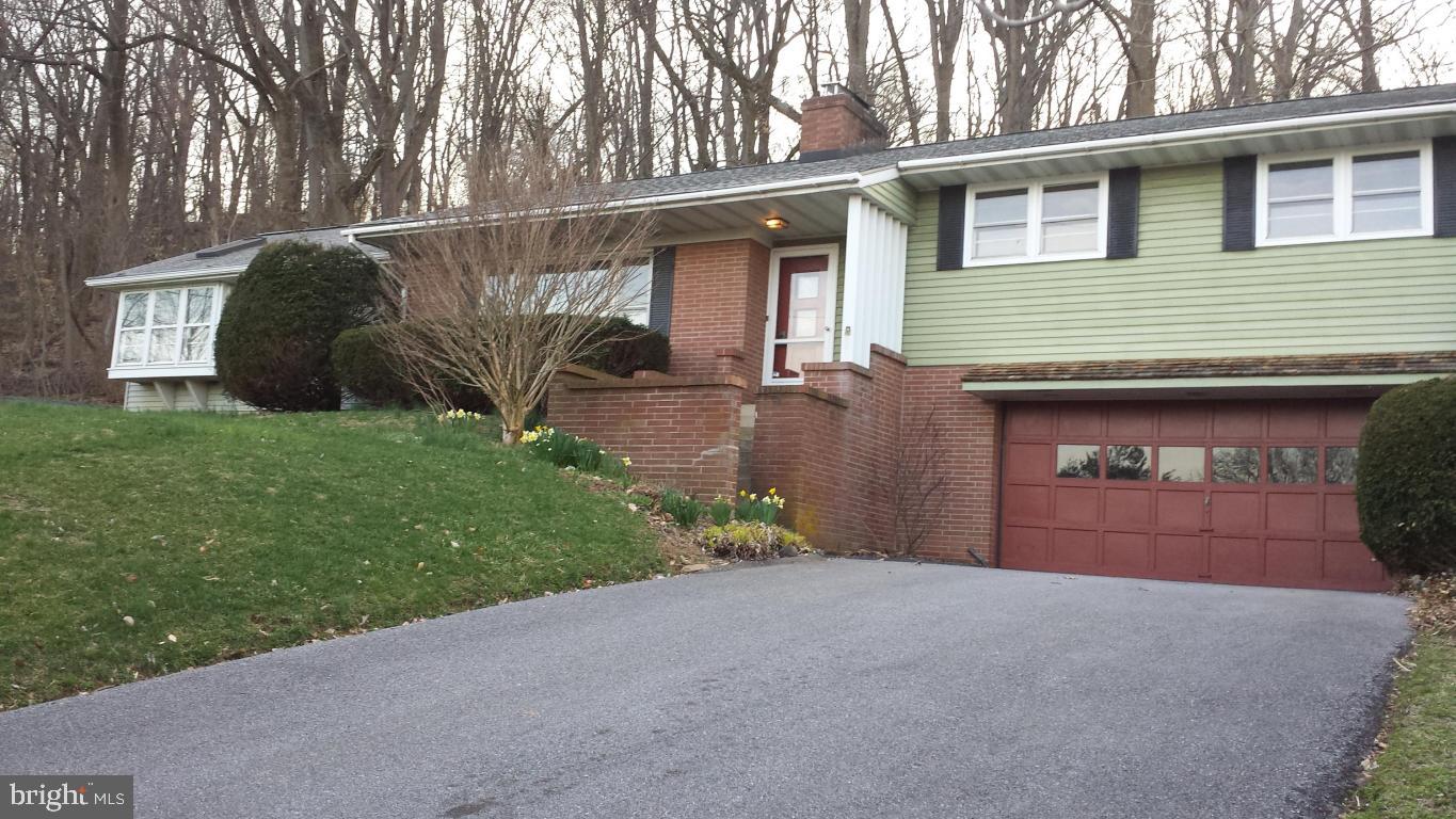 1372 Neff Road Lancaster, PA 17601 - Photo 1 of 11