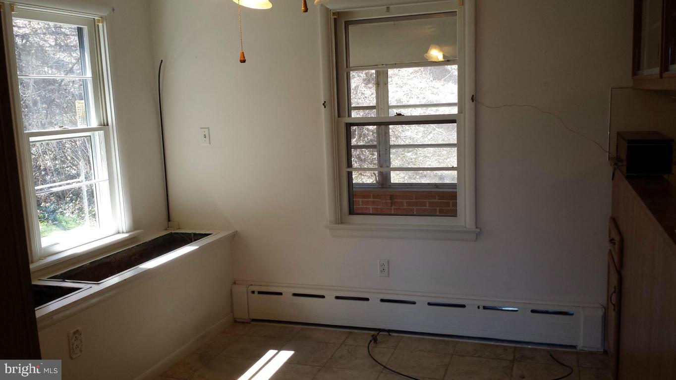 1372 Neff Road Lancaster, PA 17601 - Photo 6 of 11