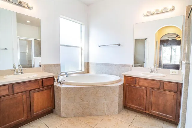 $349,900 | 561 Winthrop Drive, Spring Hill, FL 34609