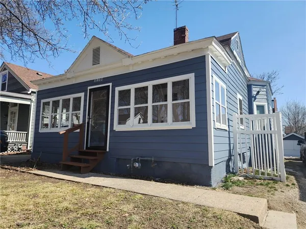 $375,000 | 3139 McGee Street, Kansas City, MO 64111