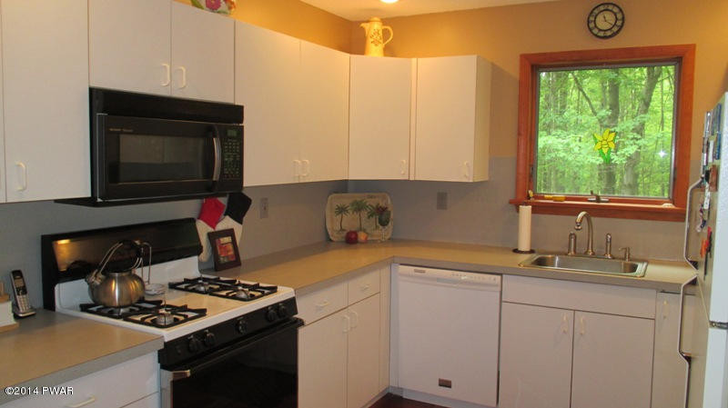 769 Deerfield Road Lake Ariel, PA 18436 - Photo 9 of 32 Gallery Image 9