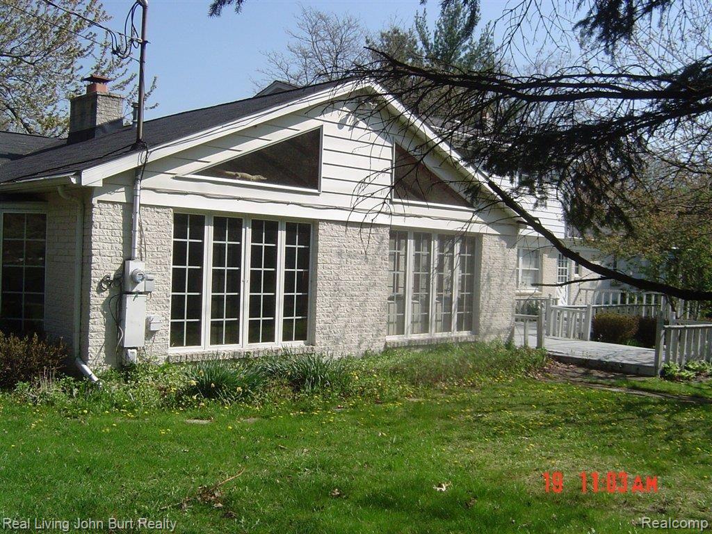 1690 Brewer Road Leonard, MI 48367 - Photo 2 of 12 057.JPG