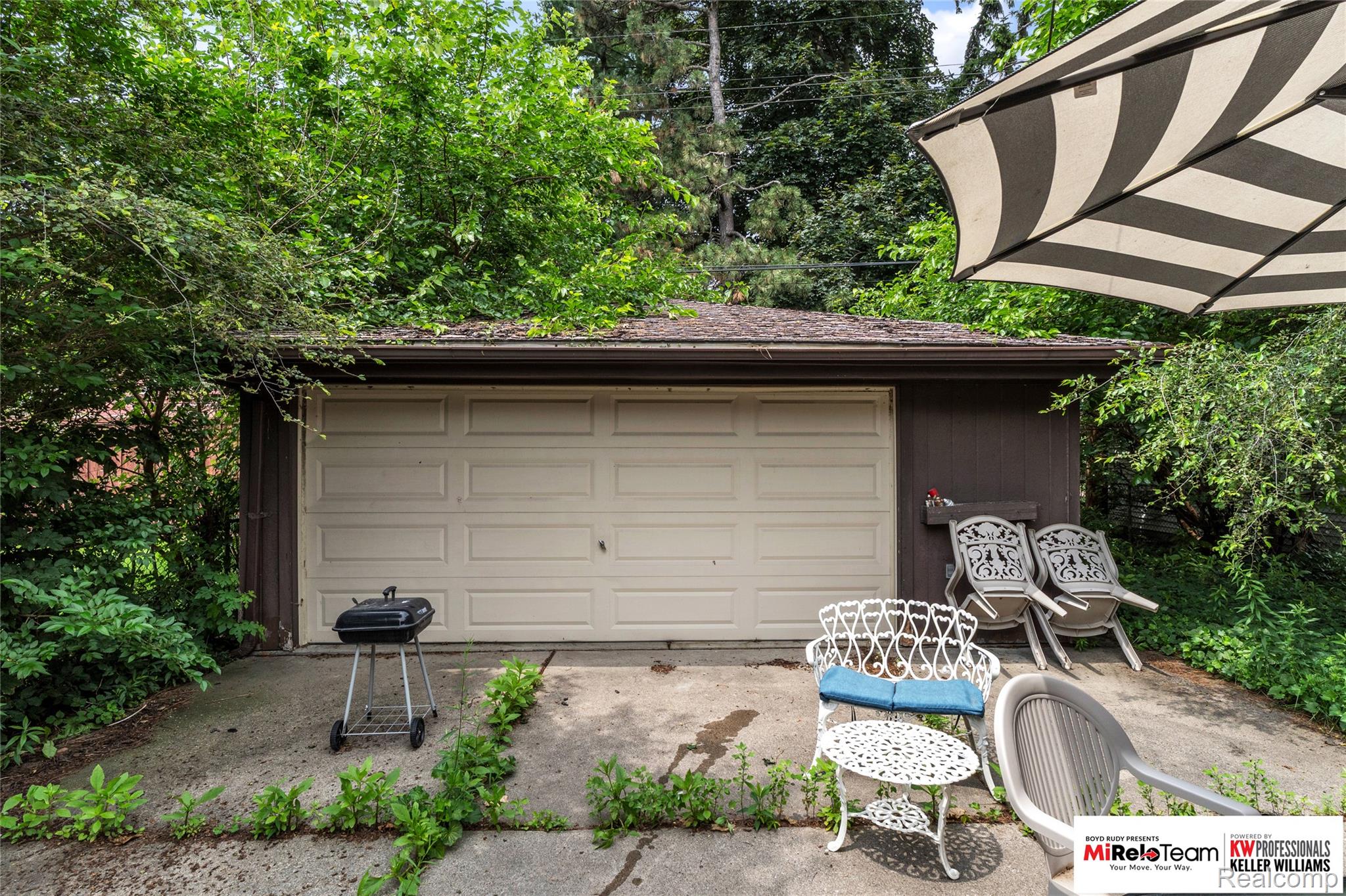 17585 Whitcomb Detroit, MI 48235 - Photo 24 of 27 whitcomb-37.jpg