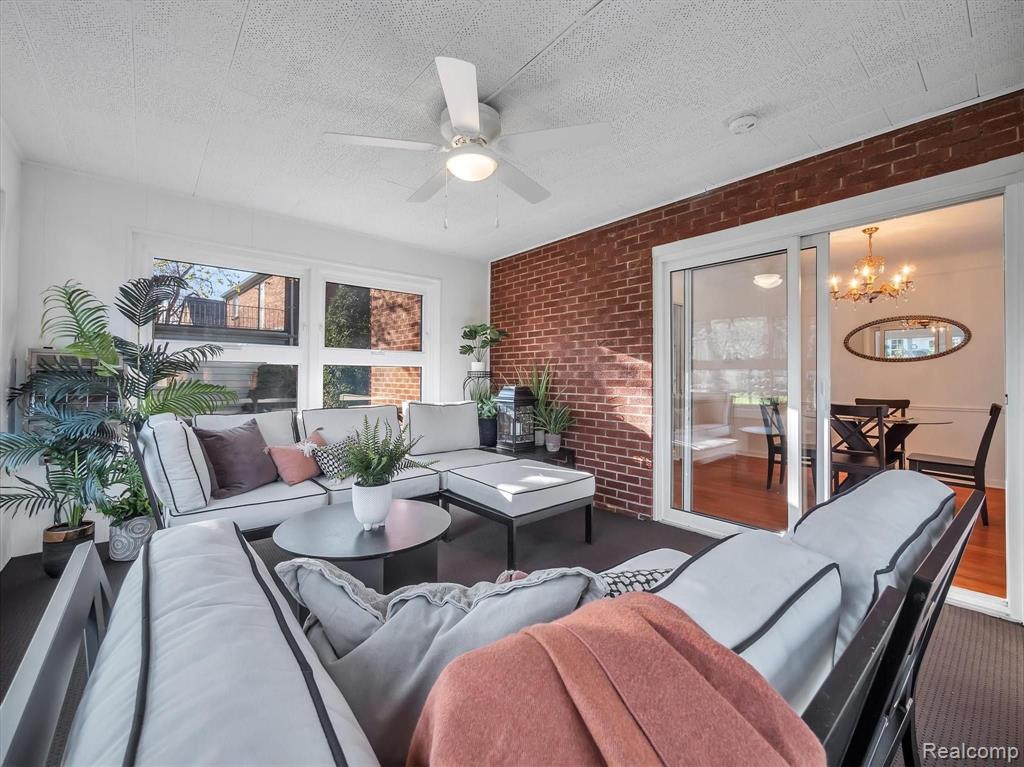 18551 Riverside Drive Beverly Hills, MI 48025 - Photo 25 of 58