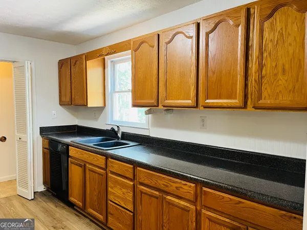 $1,795 | 2289 Roscoe Road, Newnan, GA 30263