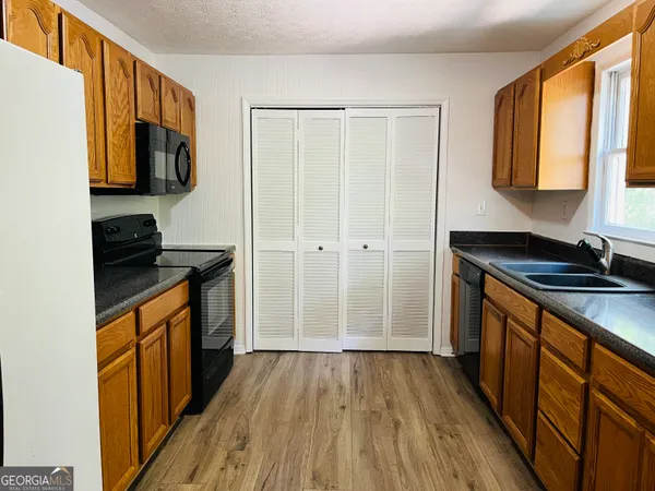 $1,795 | 2289 Roscoe Road, Newnan, GA 30263