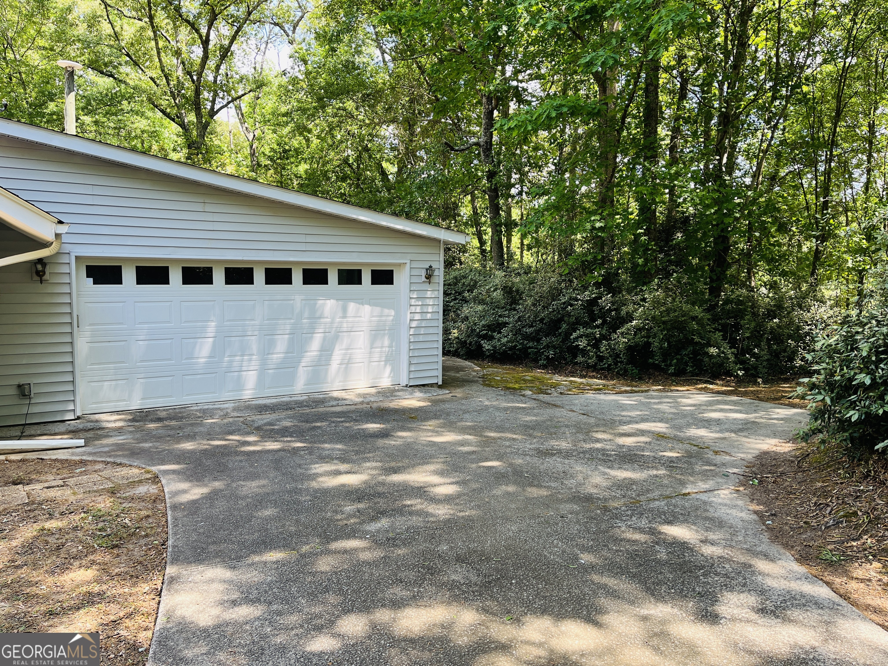 2289 Roscoe Road Newnan, GA 30263 - Photo 3 of 45