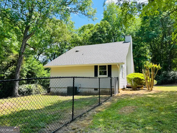 $1,795 | 2289 Roscoe Road, Newnan, GA 30263