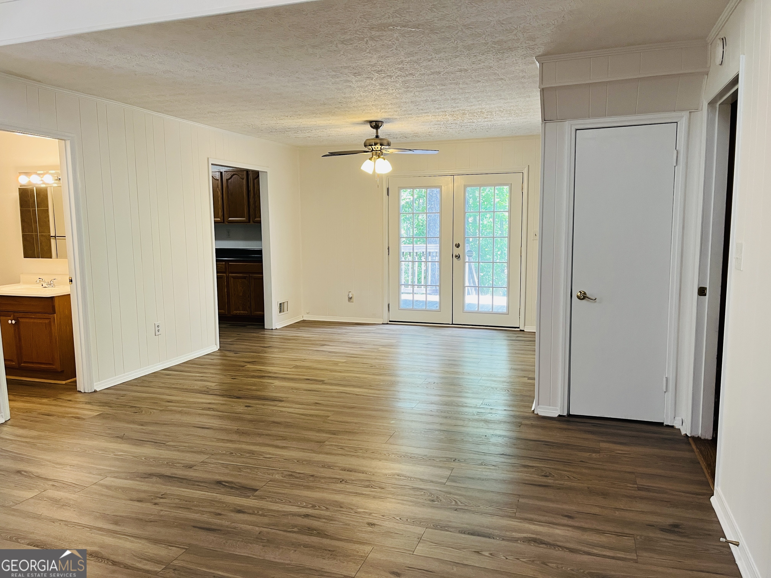 2289 Roscoe Road Newnan, GA 30263 - Photo 5 of 45