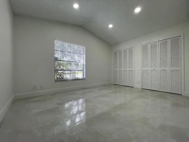 $5,495 | 1712 Northwest 91st Avenue, Plantation, FL 33322