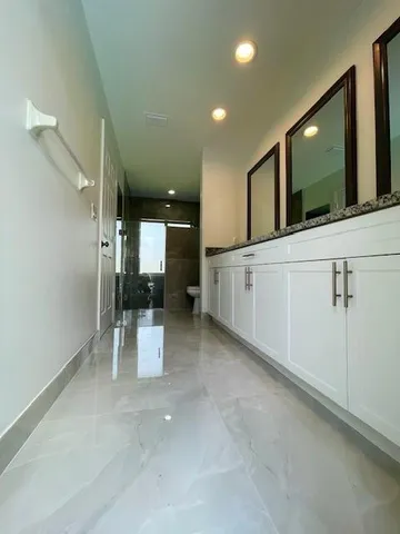 $5,495 | 1712 Northwest 91st Avenue, Plantation, FL 33322