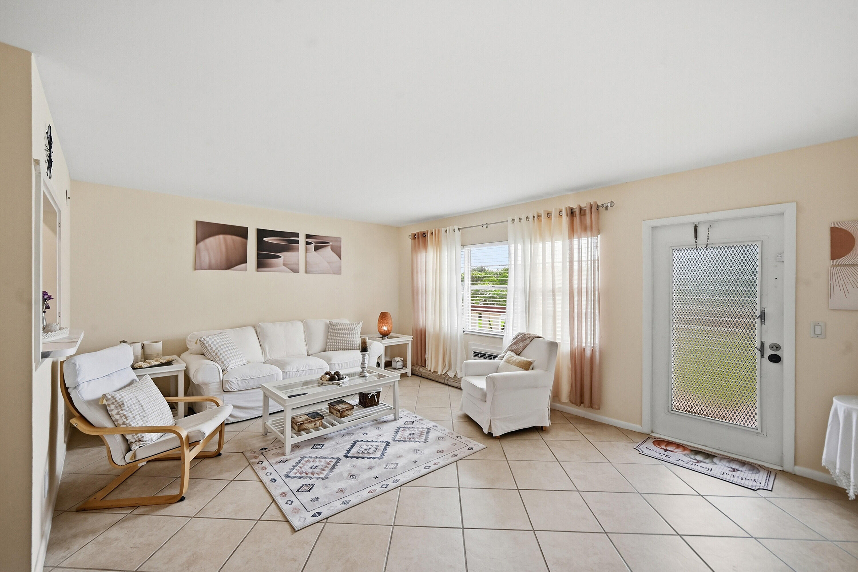 314 Brighton East, Unit H Boca Raton, FL 33434 - Photo 4 of 21 05_ra1_2039