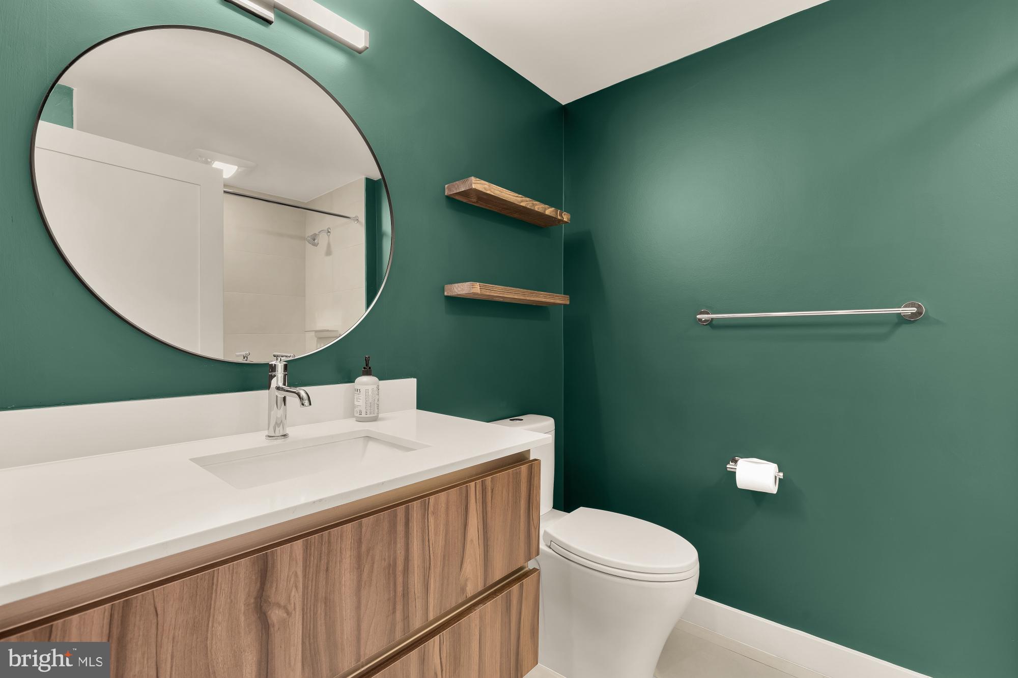 37 L Street Southeast, Unit 301 Washington, DC 20003 - Photo 27 of 37