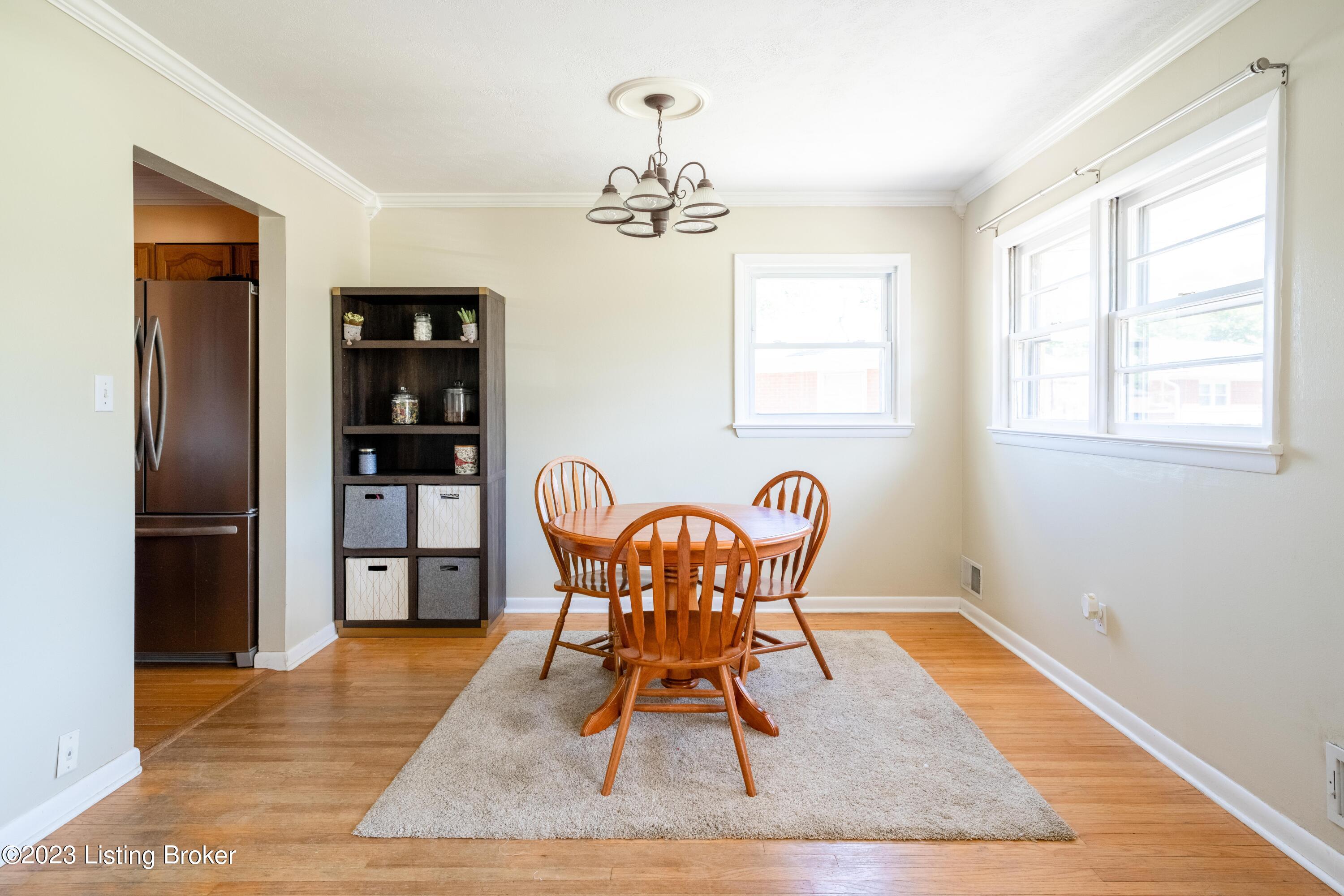6337 Hunters Grove Road Louisville, KY 40216 - Photo 6 of 32 6337 Hunters Grove Road-6
