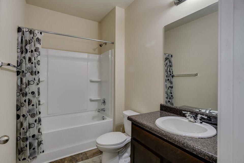1149 Fawn Forest Road Grovetown, GA 30813 - Photo 6 of 17 Shared Bathroom 2