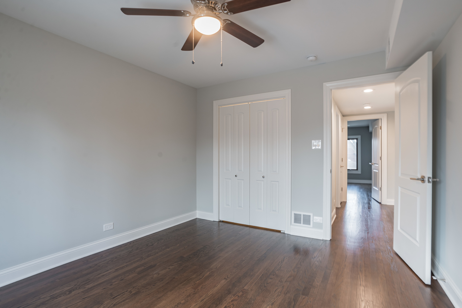 1900 Brophy Avenue Park Ridge, IL 60068 - Photo 16 of 27 a view of an empty room and wooden floor