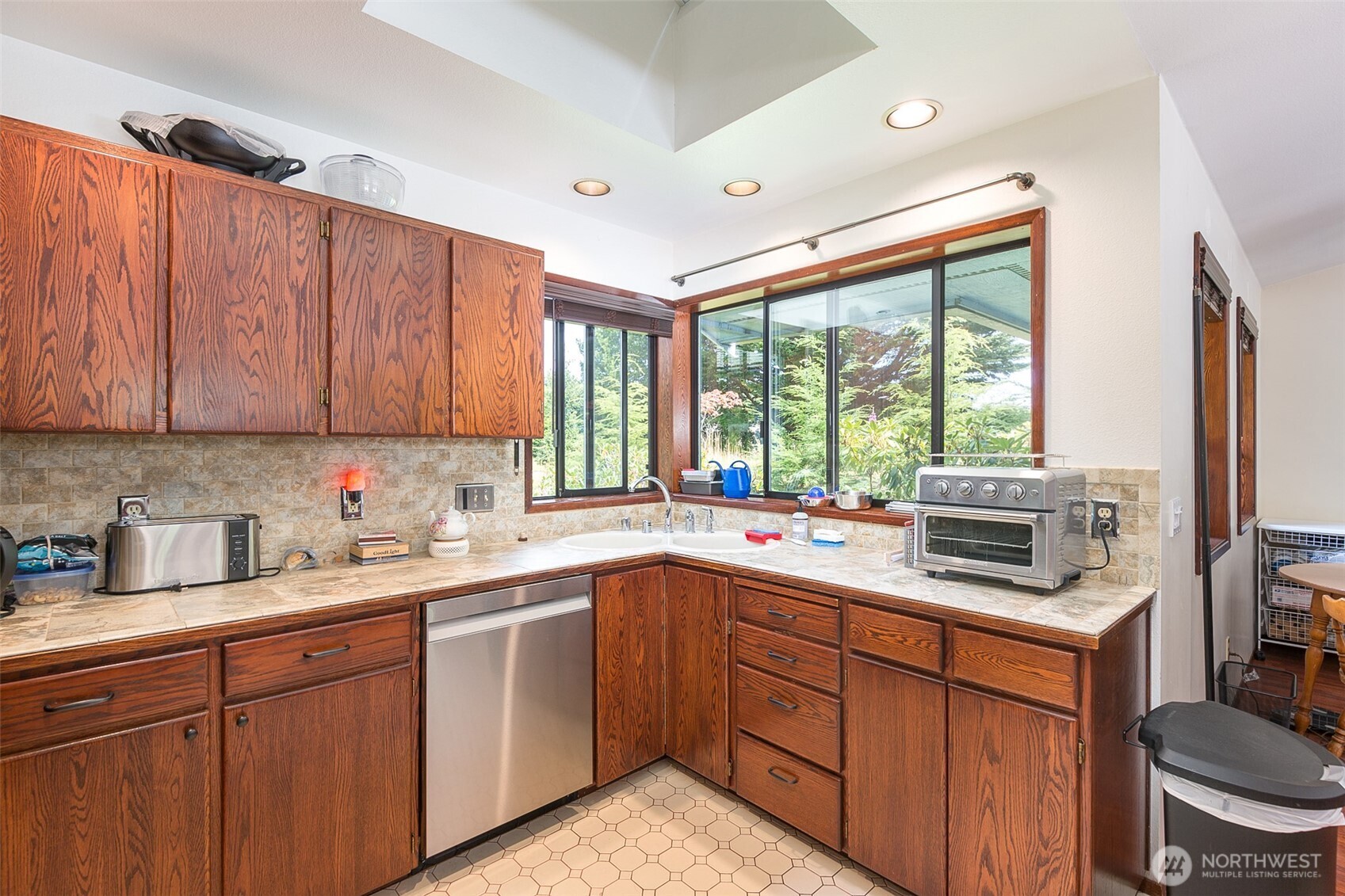 280 Cline Road Sequim, WA 98382 - Photo 9 of 20 Gallery Image 9