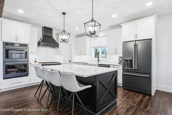 $1,099,000 | 123 Rock Ridge Drive, Clarks Summit, PA 18411