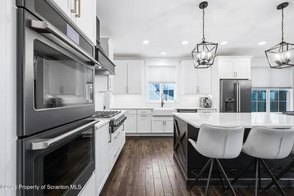 $1,099,000 | 123 Rock Ridge Drive, Clarks Summit, PA 18411