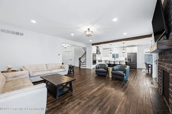 $1,099,000 | 123 Rock Ridge Drive, Clarks Summit, PA 18411