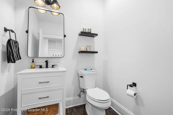 $1,099,000 | 123 Rock Ridge Drive, Clarks Summit, PA 18411