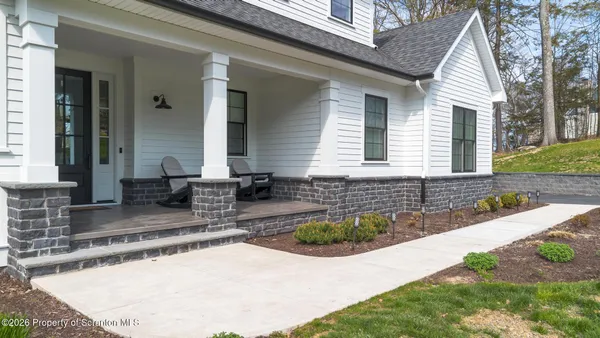 $1,099,000 | 123 Rock Ridge Drive, Clarks Summit, PA 18411