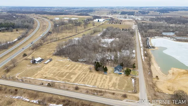 $1,995,000 | 1439 84th Avenue, Zeeland, MI 49464