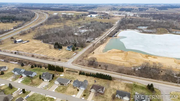 $1,995,000 | 1439 84th Avenue, Zeeland, MI 49464