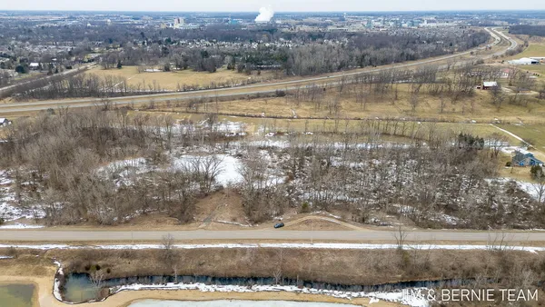 $1,995,000 | 1439 84th Avenue, Zeeland, MI 49464