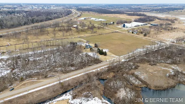 $1,995,000 | 1439 84th Avenue, Zeeland, MI 49464