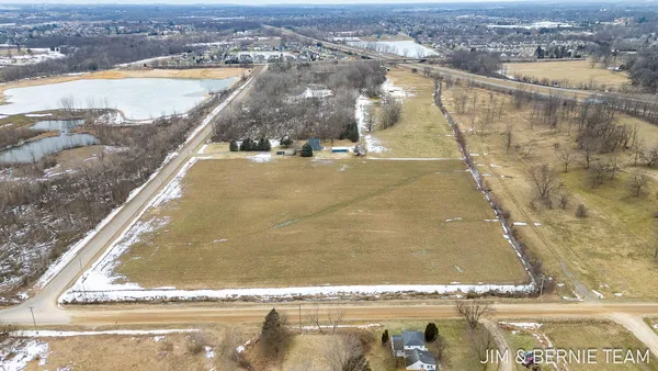 $1,995,000 | 1439 84th Avenue, Zeeland, MI 49464