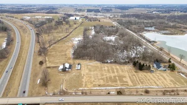 $1,995,000 | 1439 84th Avenue, Zeeland, MI 49464