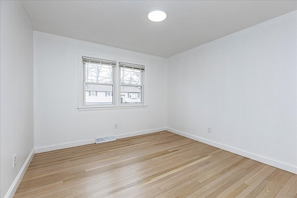 10 Derry Road Methuen, MA 01844 - Photo 19 of 34 Gallery Image 19