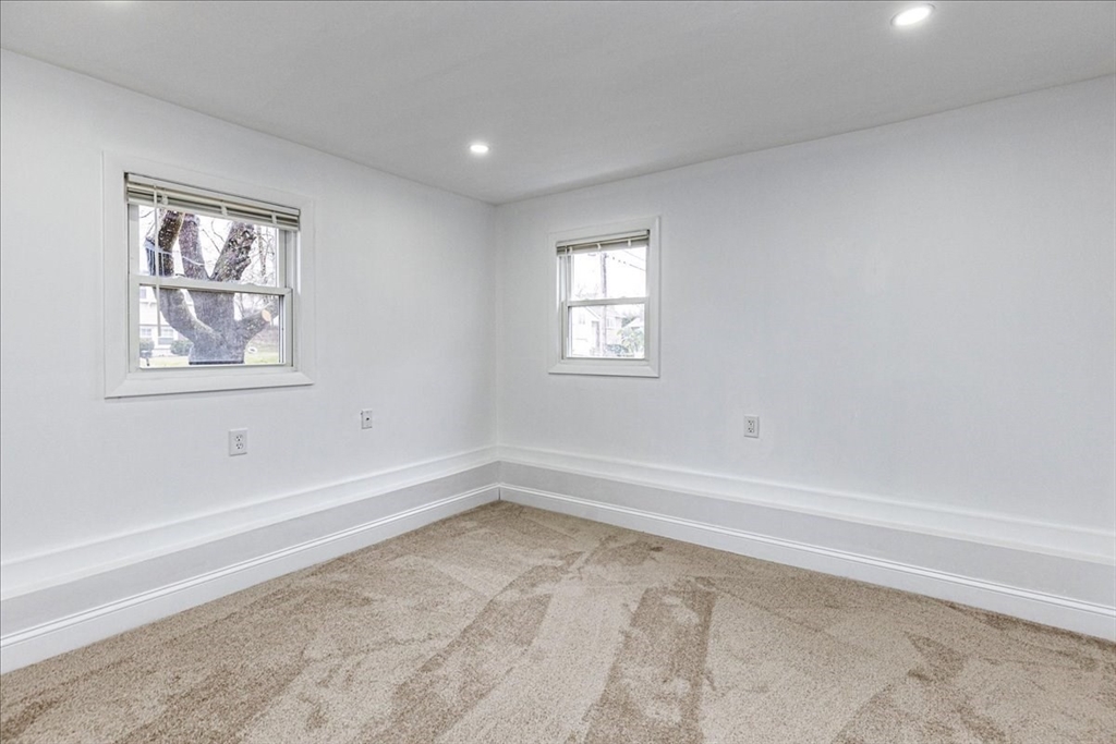 10 Derry Road Methuen, MA 01844 - Photo 23 of 34 Gallery Image 23