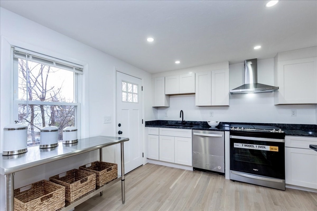 10 Derry Road Methuen, MA 01844 - Photo 8 of 34 Gallery Image 8