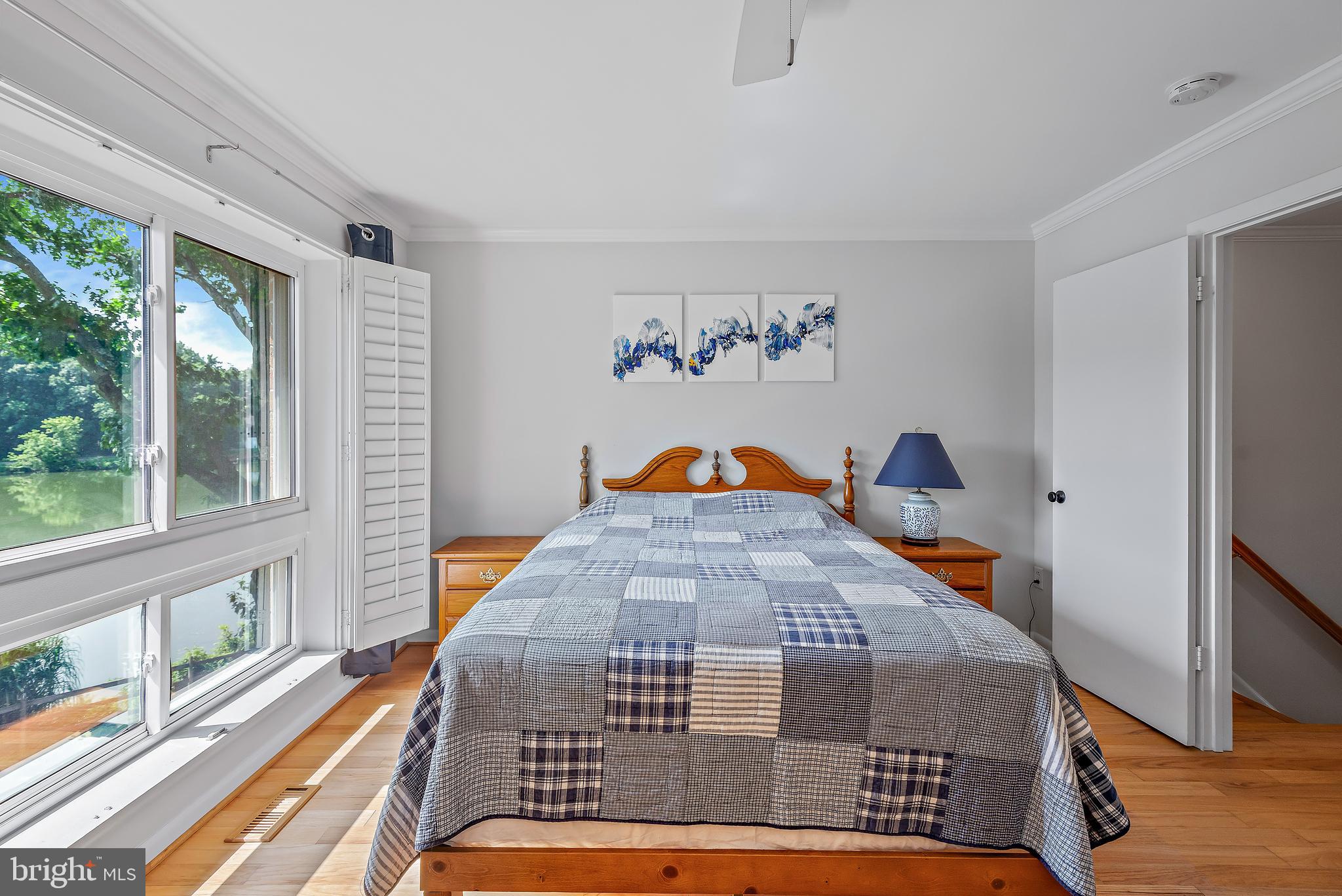 7261 Dockside Lane Columbia, MD 21045 - Photo 31 of 68 a very nice looking bedroom with a large window
