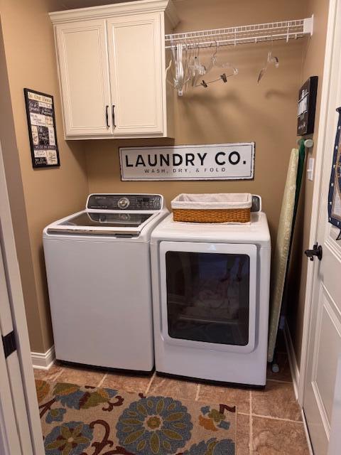 2307 Legend Circle Chesterton, IN 46304 - Photo 13 of 24 a utility room with washer and dryer