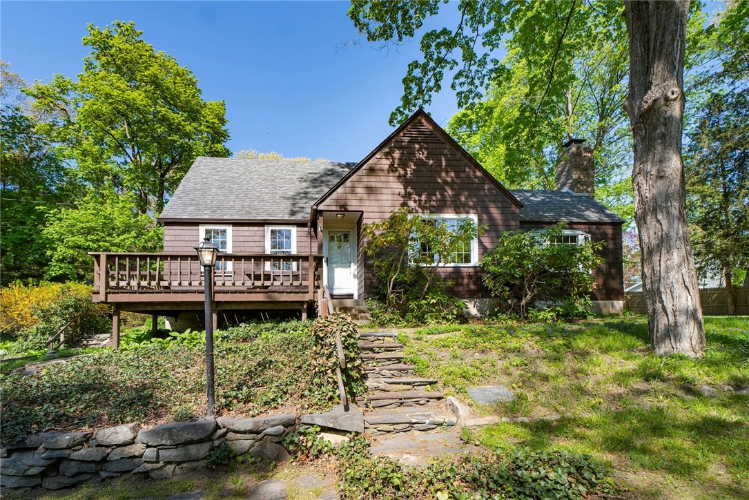 43 Cowesett Road Warwick, RI 02886 - Photo 2 of 41