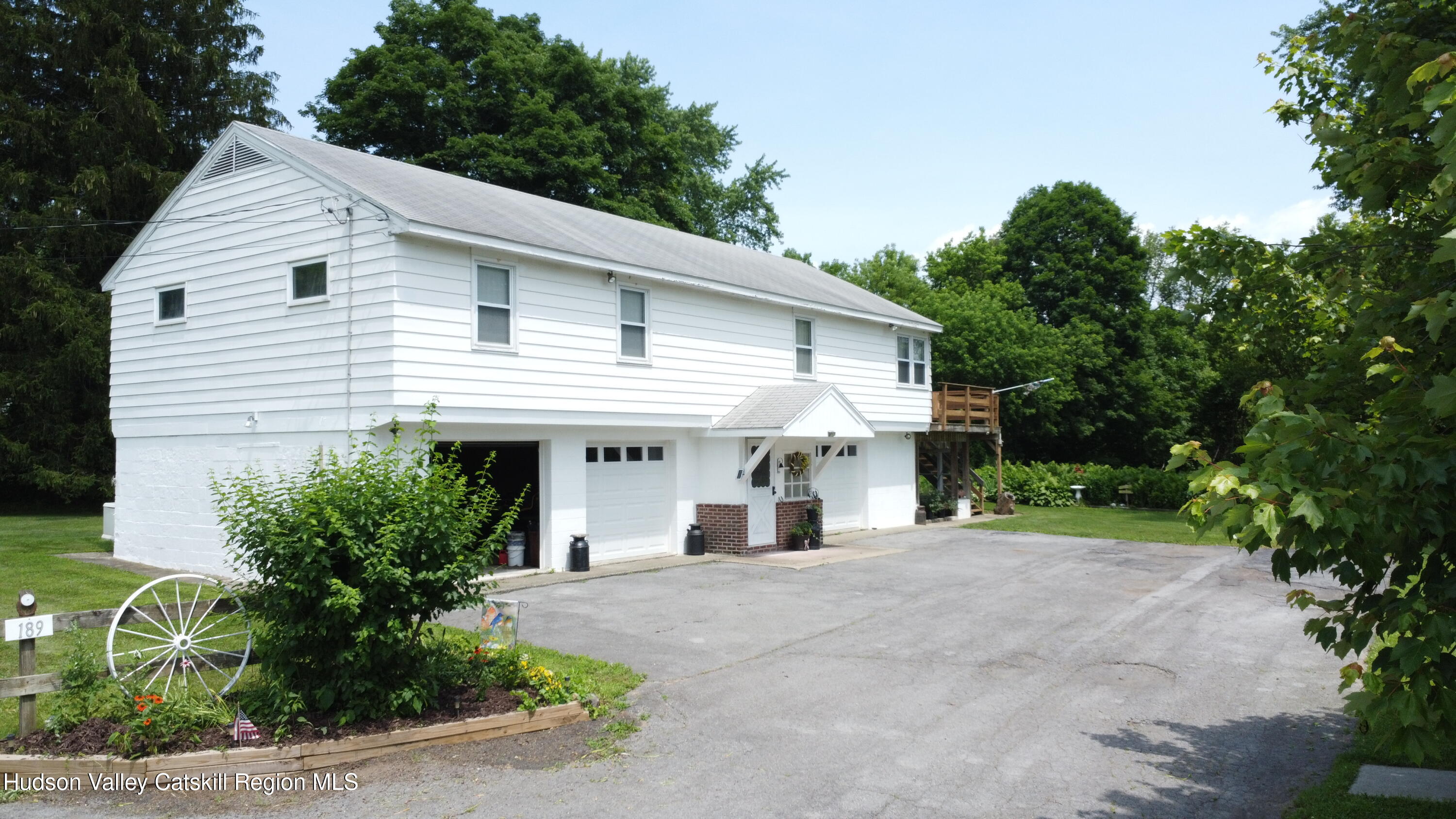 189-195 Vedder Road Catskill, NY 12414 - Photo 6 of 39 5