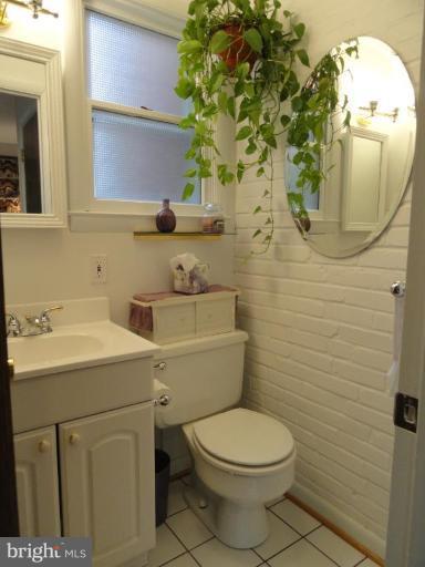 605 Farmhurst Road Pikesville, MD 21208 - Photo 26 of 29 Half Bath 1