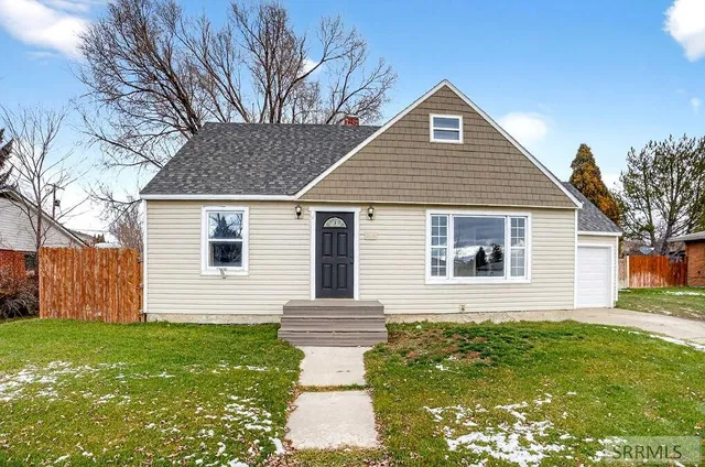 $330,000 | 249 East 2nd Street North, Soda Springs, ID 83276