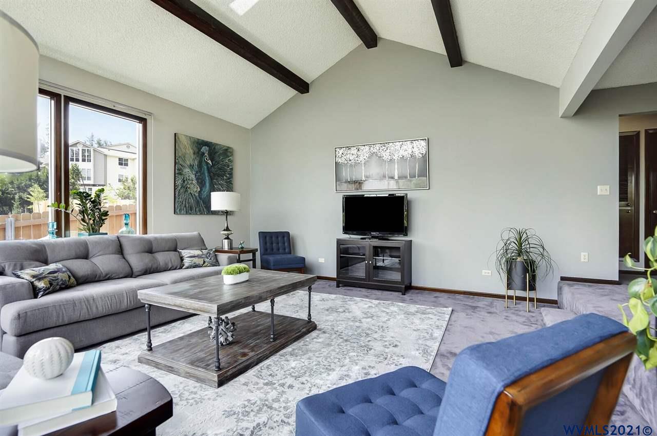 1365 Wallace Road Northwest Salem, OR 97304 - Photo 7 of 32 Gallery Image 7