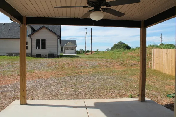 $1,995 | 264 Azalea Drive, Oak Grove, KY 42262